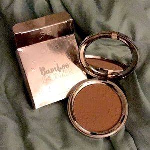 BNIB Ciaté London's BAMBOO BRONZER in Palm Island